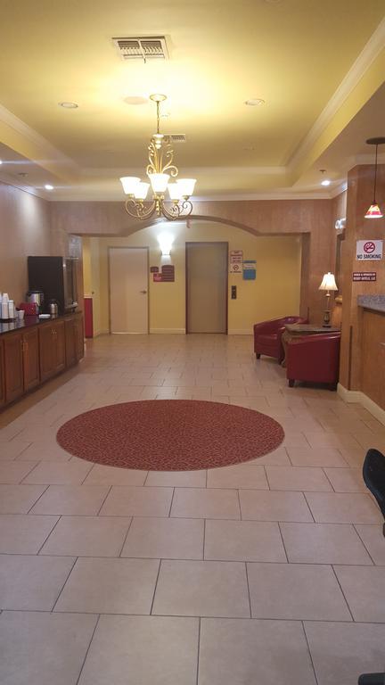 Reddy Hotel Plainview Exteriör bild