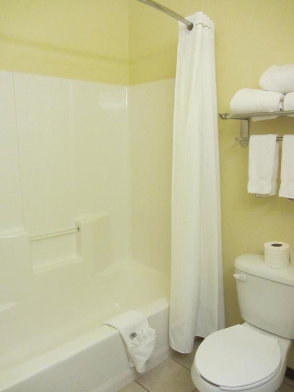 Reddy Hotel Plainview Rum bild